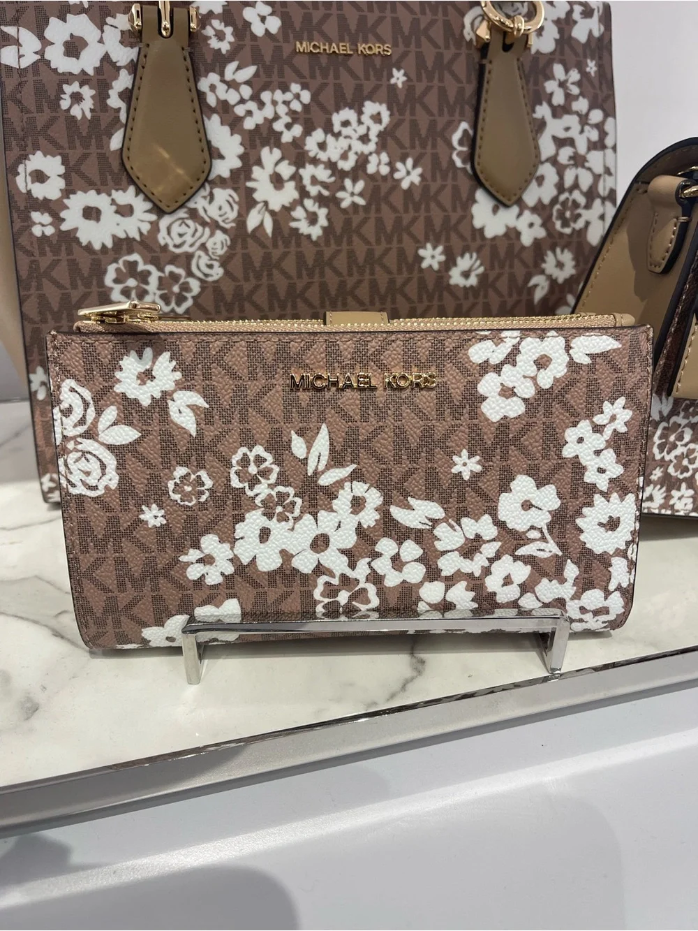 MICHAEL KORS JST Lg Double Zip Printed Signature Logo Wristlet Wallet Camel NWT